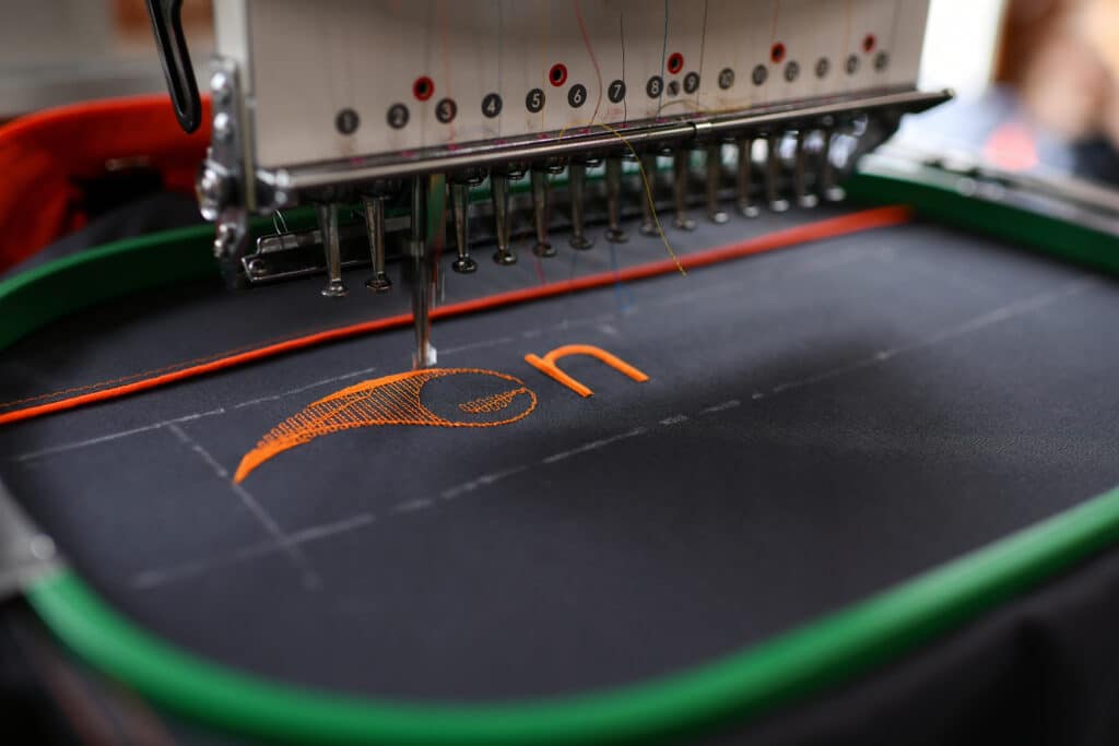 PRISHIRT Stickerei Textilien besticken lassen Textildruck B2B